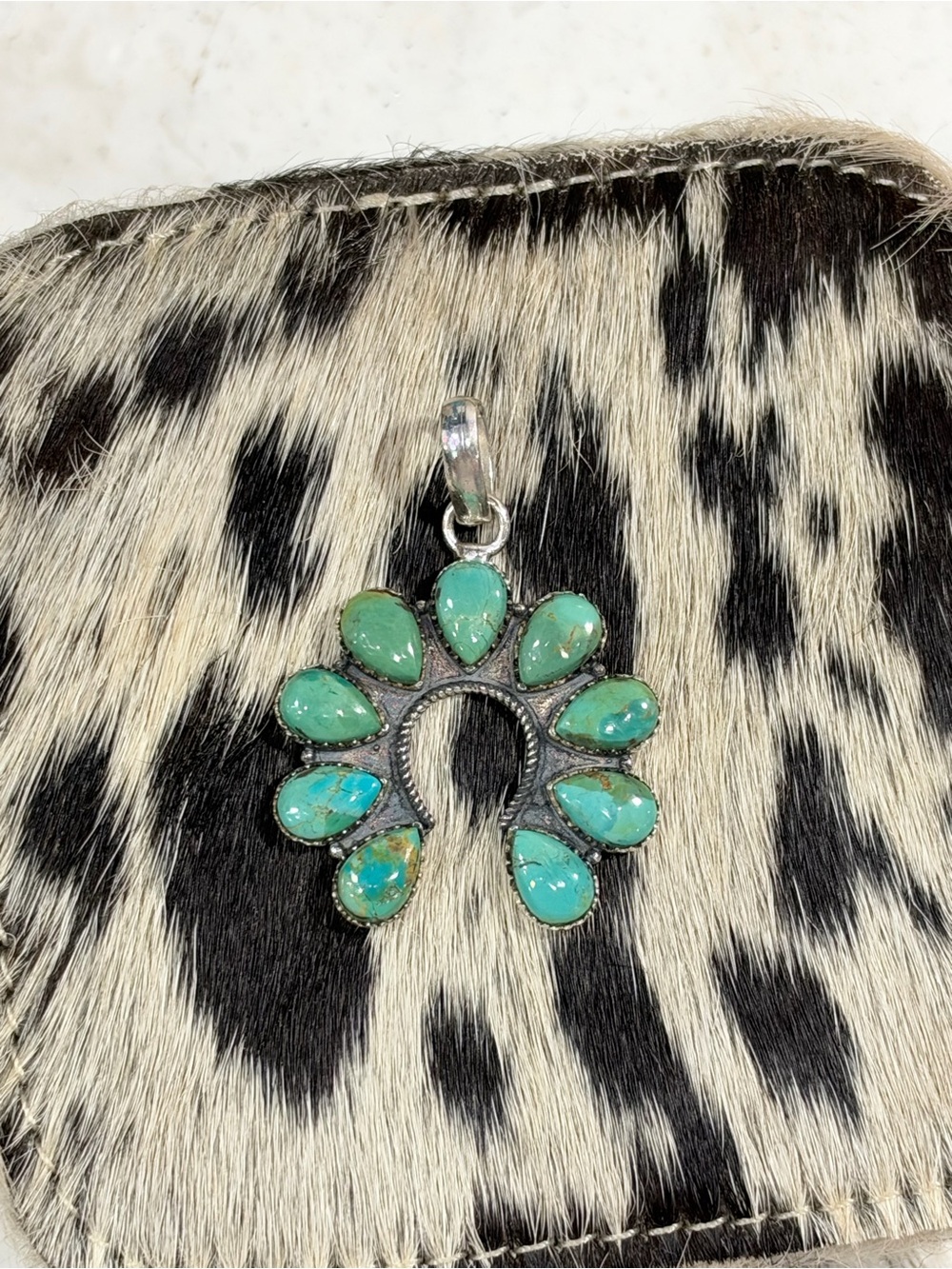 Sold - Picture 2 of 5